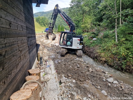 Sanacijska obnova vodotokov in hudournikov po poplavah (26)